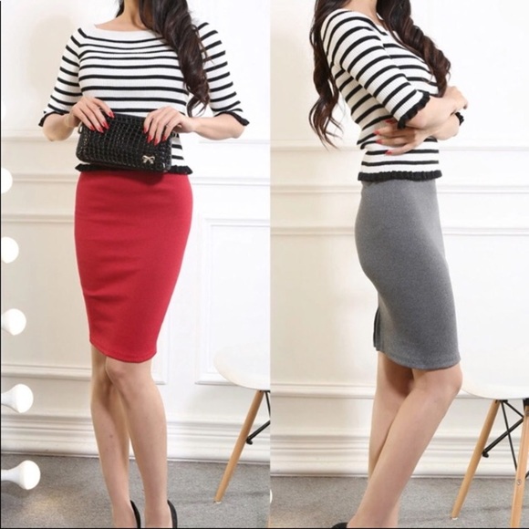 NWOT Knit Bodycon Skirt Size Small - Picture 6 of 7